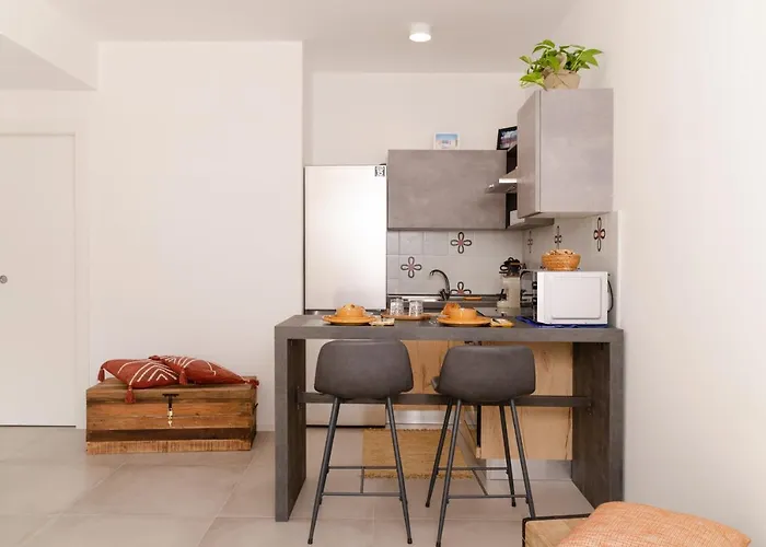 Апартаменты Apulialux Garruba Cozy & Parking Бари