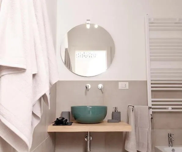 Апартаменты Apulialux Garruba Cozy & Parking Бари